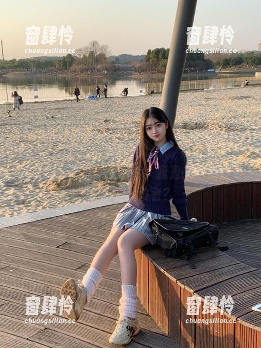 58吃瓜 呀,登录58吃瓜,感受瓜友们堪比微信朋友圈的喧嚣,我是来吃瓜还是来作个观察者?