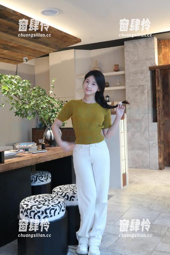 91吃瓜 登录91吃瓜,轻松获取爆料的同时,我竟然也变得越来越会八卦了,这算不算主角光环?