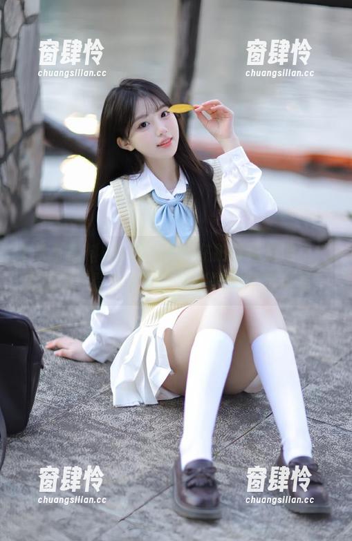 有点疯狂！在扒哥黑料网上，最新的“登台亮相”所引发的情感风暴！